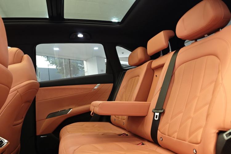 Used CHANGAN CS75 PLUS 2025 4th Generation 1.5T New Blue Whale Smart Flagship Version Interior 8