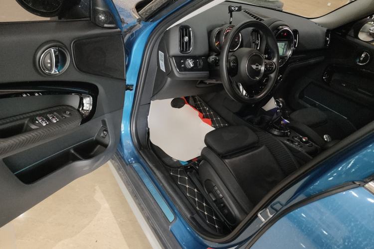 Used MINI Countryman 2017 1.5T COOPER ALL4 Traveler
