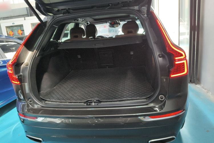 Used Volvo XC60 2021 T5 4x4 Smart Luxury Edition