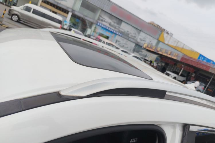 Used Haval H2 2017 Red-Label 1.5T Manual Two-Wheel Drive Luxury Model
