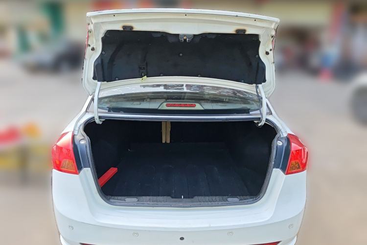 Used Buick Excelle 2015 1.5L Automatic Classic Model