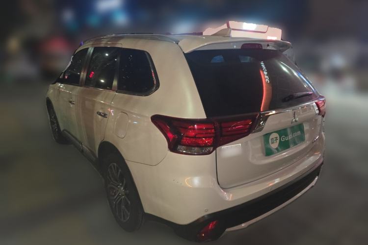 Used Mitsubishi Outlander 2018 2.4L 4x4 Elite Edition 5 Seats