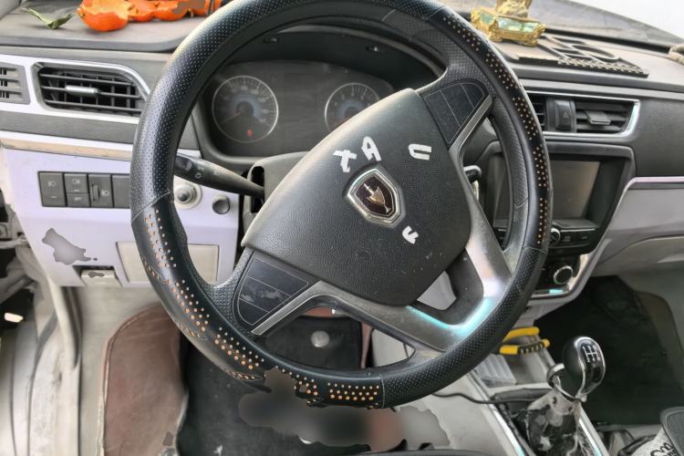 Used Jinbei New Hiace X30L 2016 1.3L Business Edition Van DLCG12 Steering Wheel