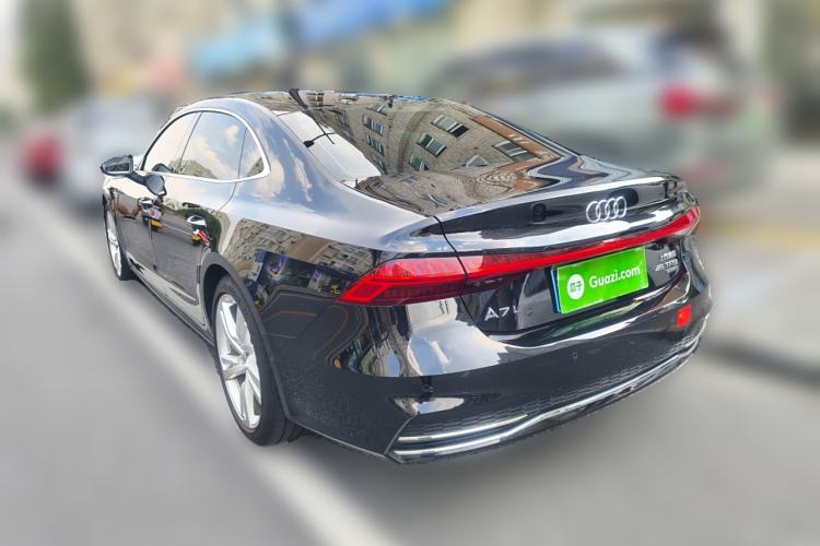 Used Audi A7L 2024 45TFSI quattro S-line Visionary Edition Flow Crystal Package