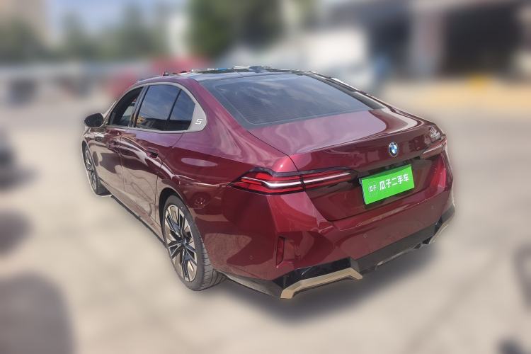 Used BMW 5 Series 2024 530Li Luxury Edition M Sport Package