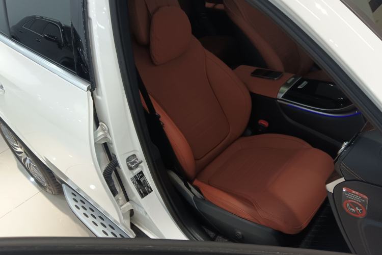 Used Mercedes-Benz GLC 2023 GLC 300 L 4MATIC Dynamic 7-Seater