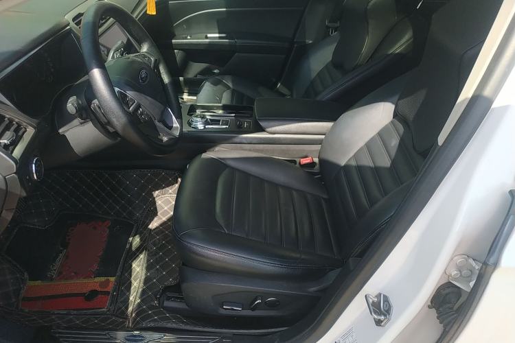 Used Ford Mondeo 2017 EcoBoost 180 Stylish Model Left Front Seat