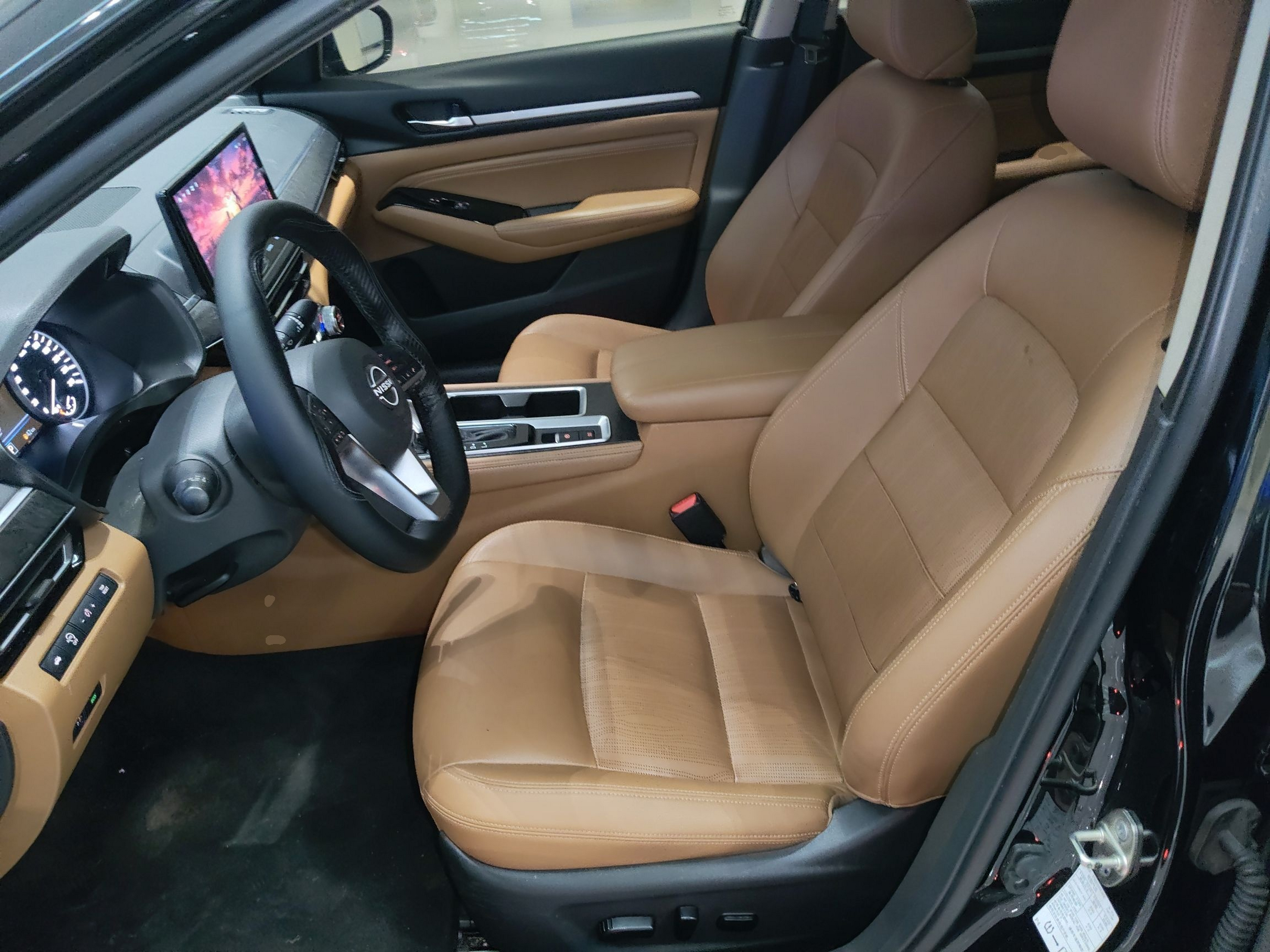 Переднее сиденье в автомобиле