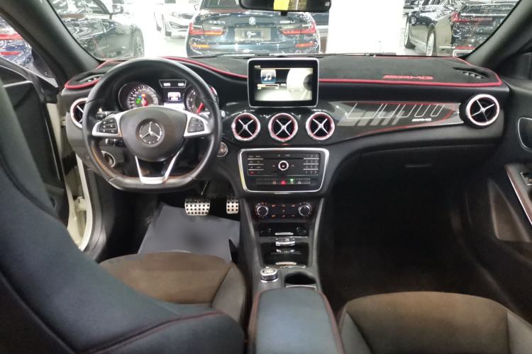 Used Mercedes-Benz CLA 2015 CLA 220 4MATIC
