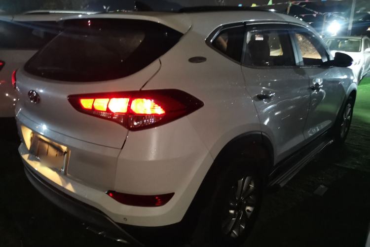 Used Hyundai Tucson 2018 1.6T Dual-Clutch Two-Wheel Drive 15th Anniversary Special Edition
