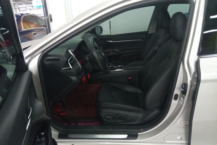 Used Toyota Camry 2023 2.5G Luxury Edition