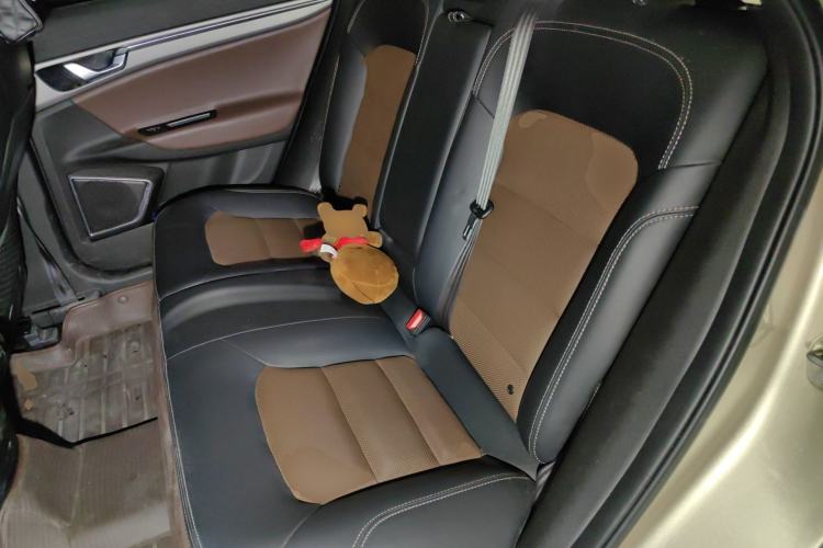 Used Geely Auto Emgrand GS 2016 Sport Edition 1.3T Automatic ZhenShang Model Left Rear Seat