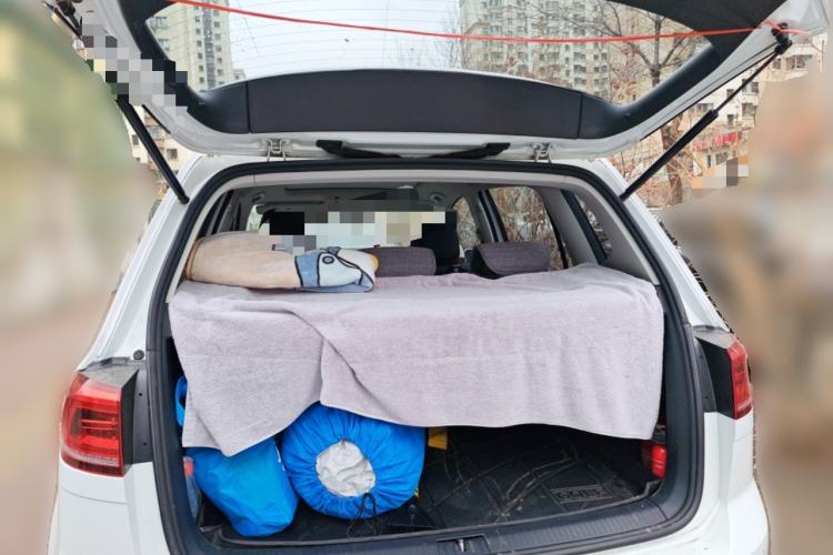 Used Volkswagen Golf Sportsvan 2016 230TSI Automatic Trend Edition Trunk