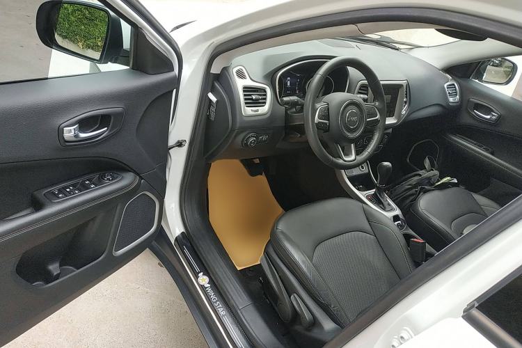 Used Jeep Compass 2017 200T Automatic Family Edition