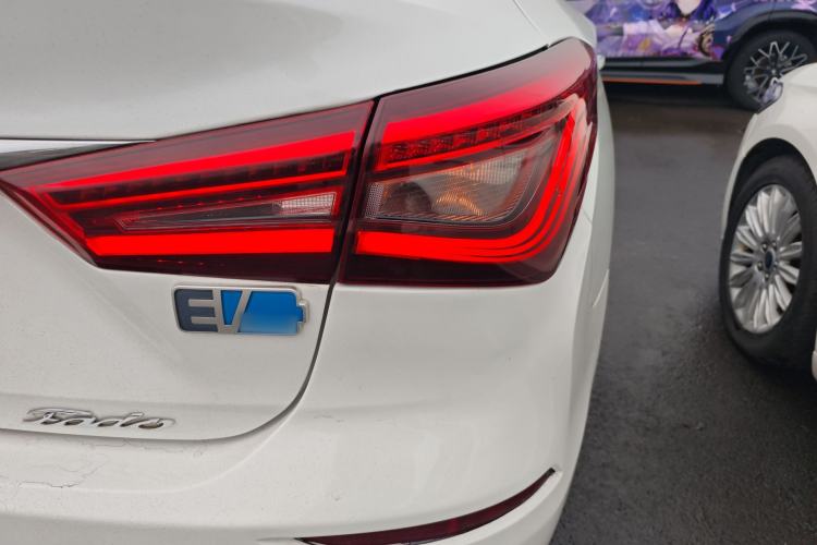 Used CHANGAN Eado New Energy 2019 EV460 Shared Version