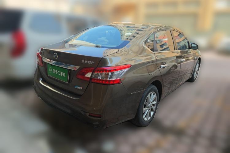 Used Nissan Sylphy 2012 1.6 XL CVT Luxury Edition Rear Right 45 Deg
