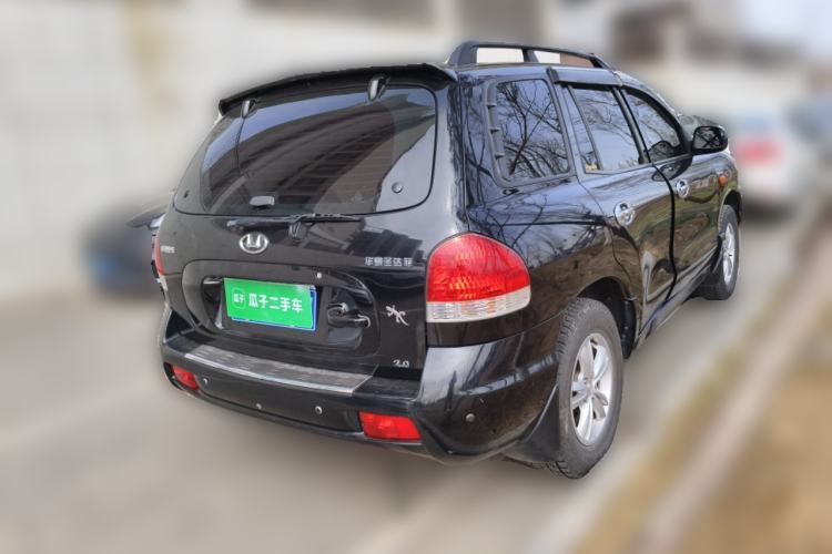 Used Huatai Santa Fe Classic 2015 2.0L Gasoline Manual Transmission Two-Wheel Drive Standard Version Rear Right 45 Deg