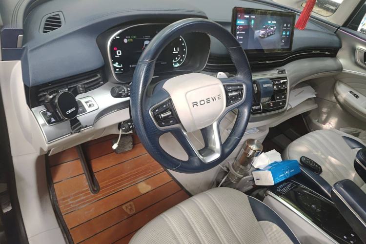 Used Roewe iMAX8 2021 400TGI Supreme Series Prestige Edition
