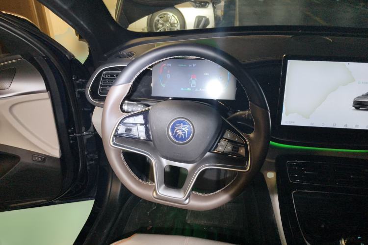 Used BYD Qin PLUS 2023 Champion Edition DM-i 120KM Excellence Model