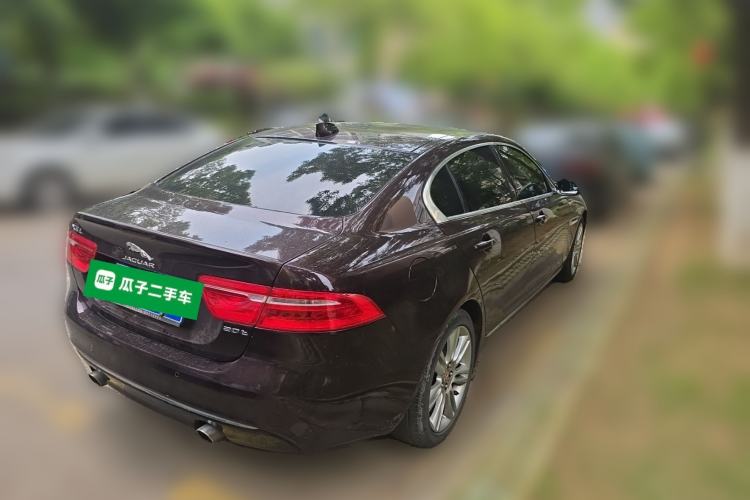 Used Jaguar XEL 2019 2.0T 200 PS Deluxe Edition Rear Right 45 Deg