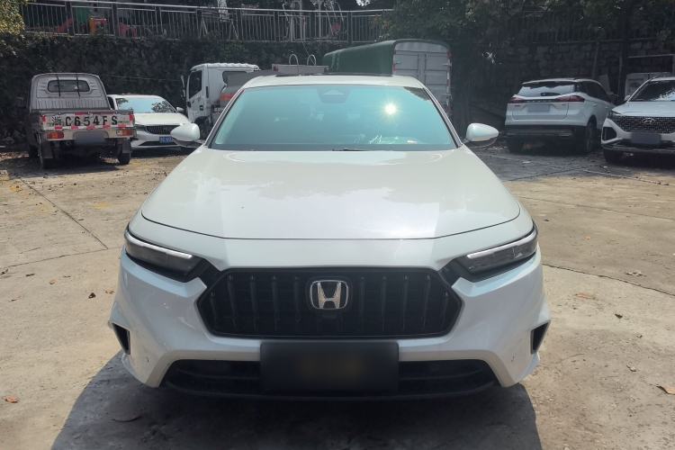 Used Honda Inspire 2023 260TURBO Deluxe Edition Front