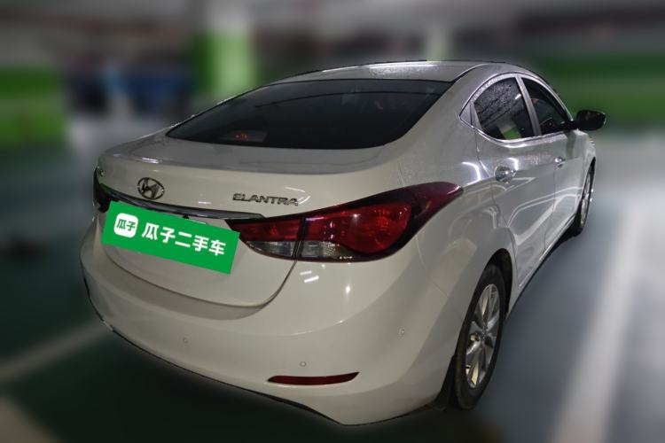 Used Hyundai Elantra (5th Generation / Langdong) 2016 1.6L Automatic Prestige Model Rear Right 45 Deg