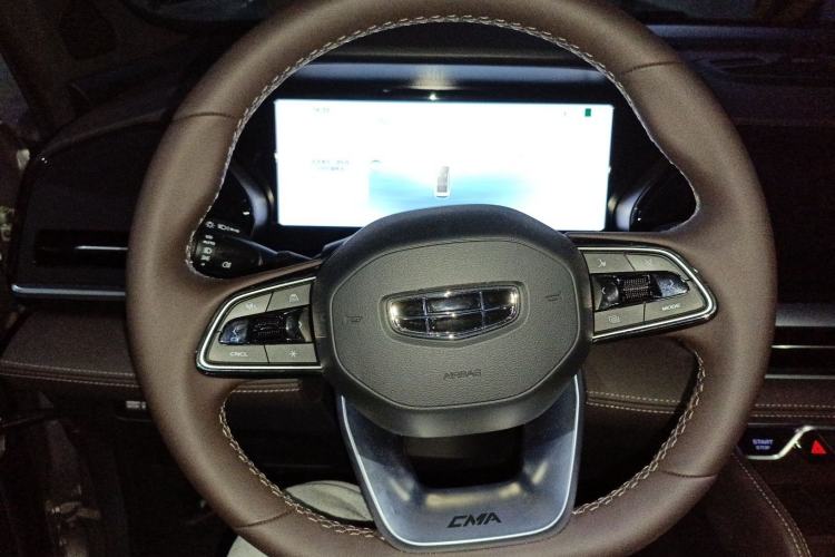 Used Geely Auto Monjaro L 2025 2.0TD Automatic Xingyun Version
