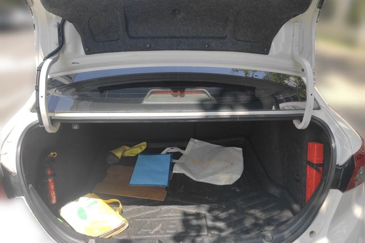 Used Mazda 3 Axela 2017 Sedan 1.5L Automatic Luxury Model Emission Standard China V