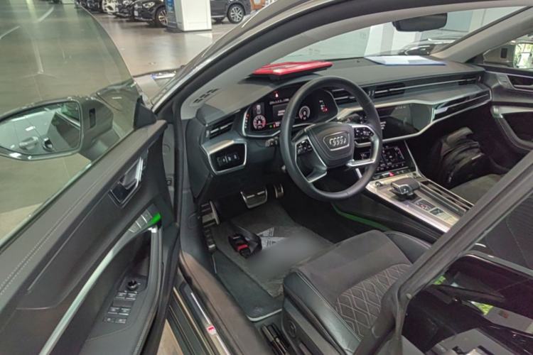 Used Audi A7L 2024 45TFSI quattro S-line Visionary Edition Flow Crystal Package
