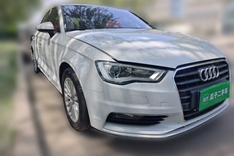 Used Audi A3 2016 Limousine 35 TFSI Prestige Edition Front Right 45 Deg