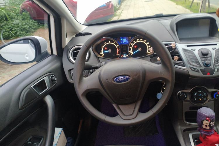 Used Ford Fiesta 2013 Hatchback 1.5L Automatic Prestige Model Steering Wheel