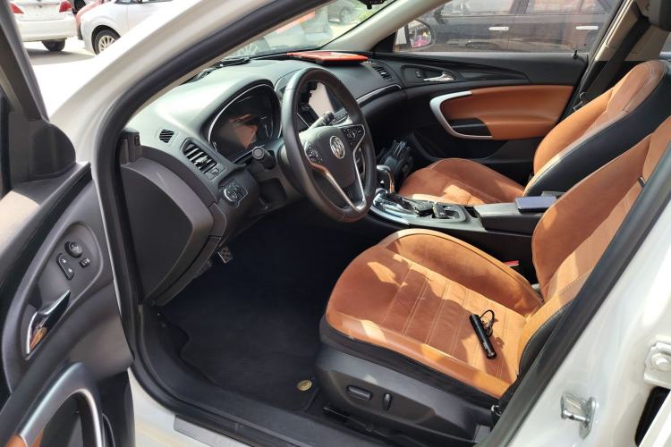 Used Buick Regal 2015 1.6T Elite Tech Model Left Front Seat