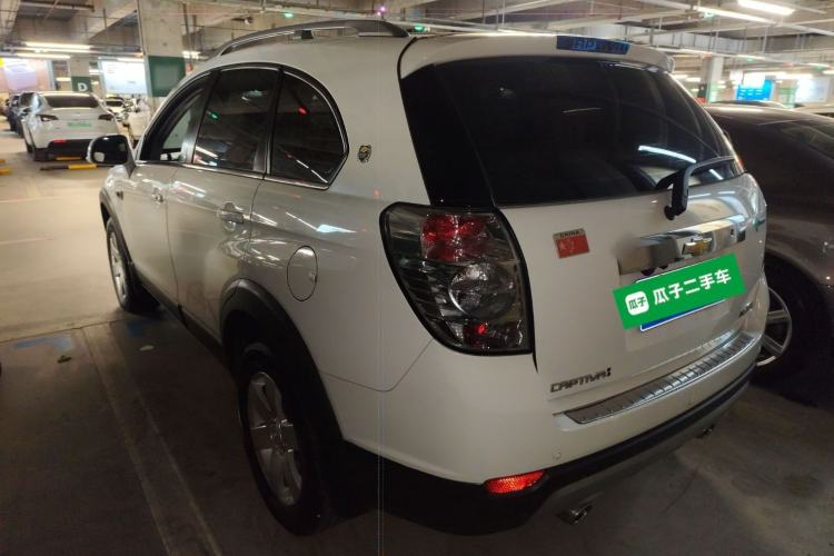 Used Chevrolet Captiva 2014 2.4L 4x4 Luxury Edition 5 Seats Rear Left 45 Deg