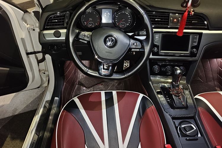 Used Volkswagen Lamando 2017 280TSI DSG Comfort Edition