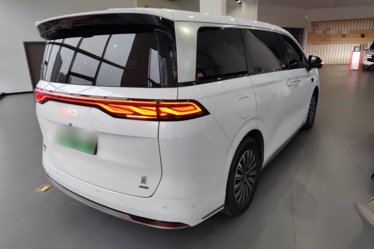 Used BYD Xia 2025 DM-i 1.5T 180km Beyond Edition
