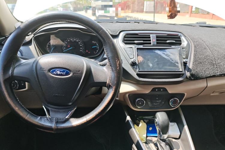 Used Ford Escort 2015 1.5L Automatic Comfort Edition
