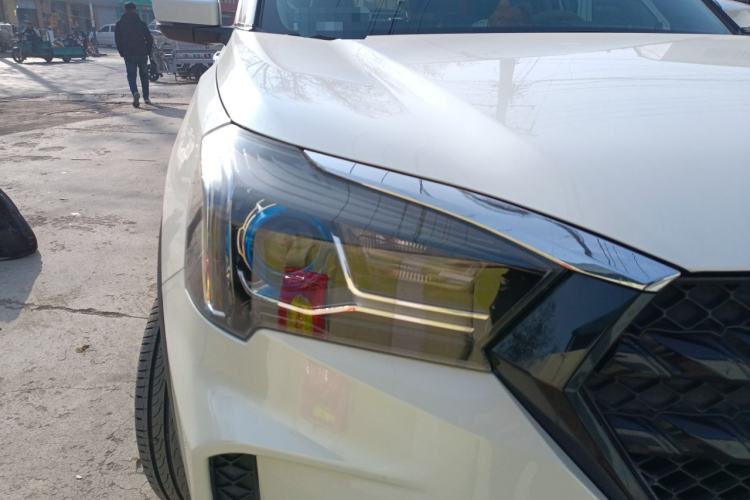 Used Venucia T60 2020 1.6L CVT Smart Drive Version China VI Standard
