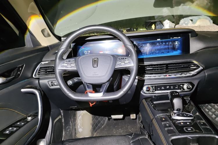 Used Bestune T77 2020 PRO 280 TID Automatic Prestige Model
