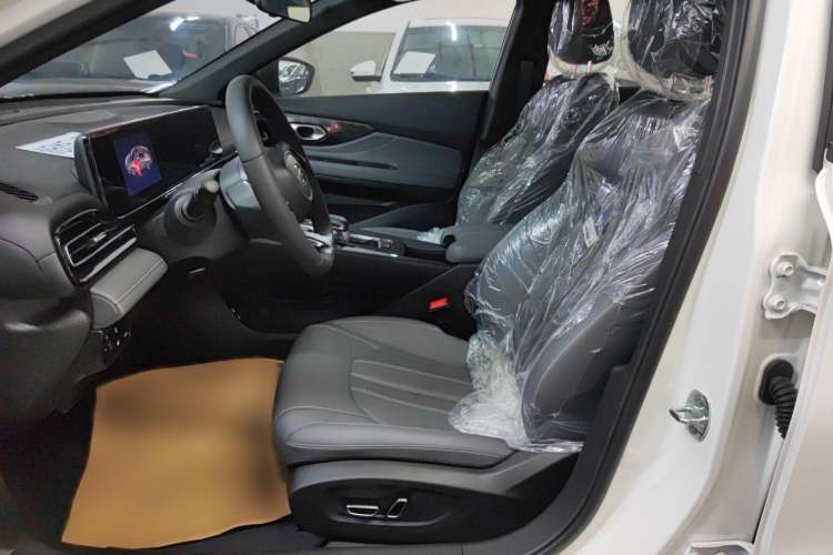 Used GAC Trumpchi EMPOW 2024 270T DCT Yingbao S Edition