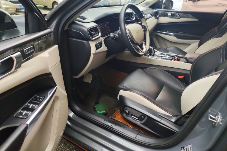 Used Lynk & Co 02 2019 1.5T DCT Two-Wheel Drive Shine Pro Edition China VI Standard Driver Seat