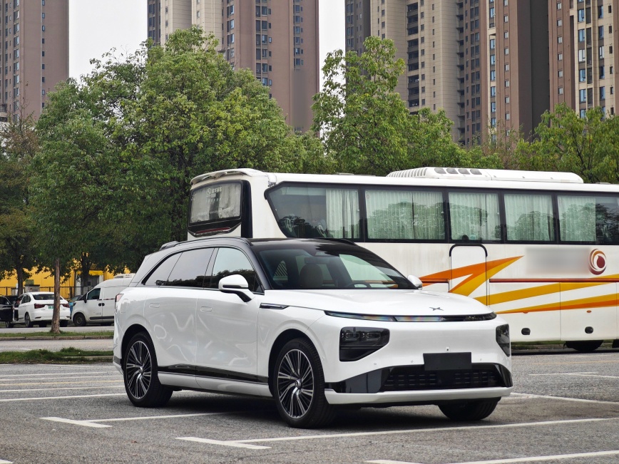 XPeng G9 2026 Model, 725 Max — снимка 16