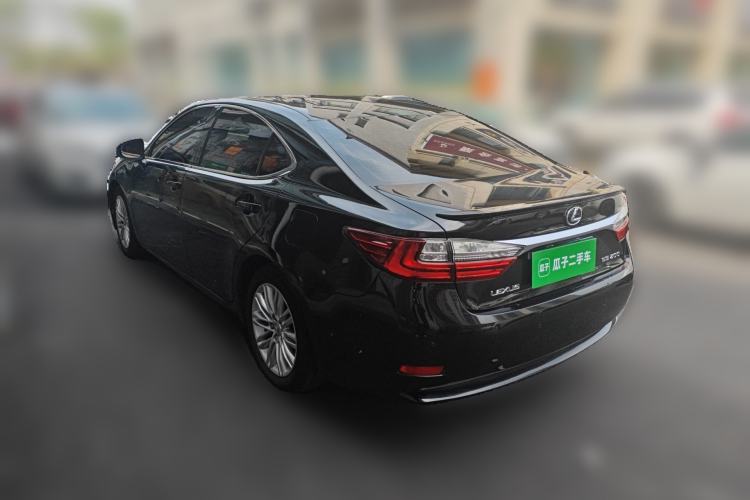 Used Lexus ES 2015 200 Elite Edition Rear Left 45 Deg
