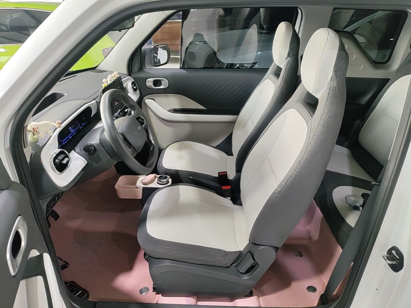Geely Galaxy Panda 2025 210 km – Yuanqi Bear — снимка 17