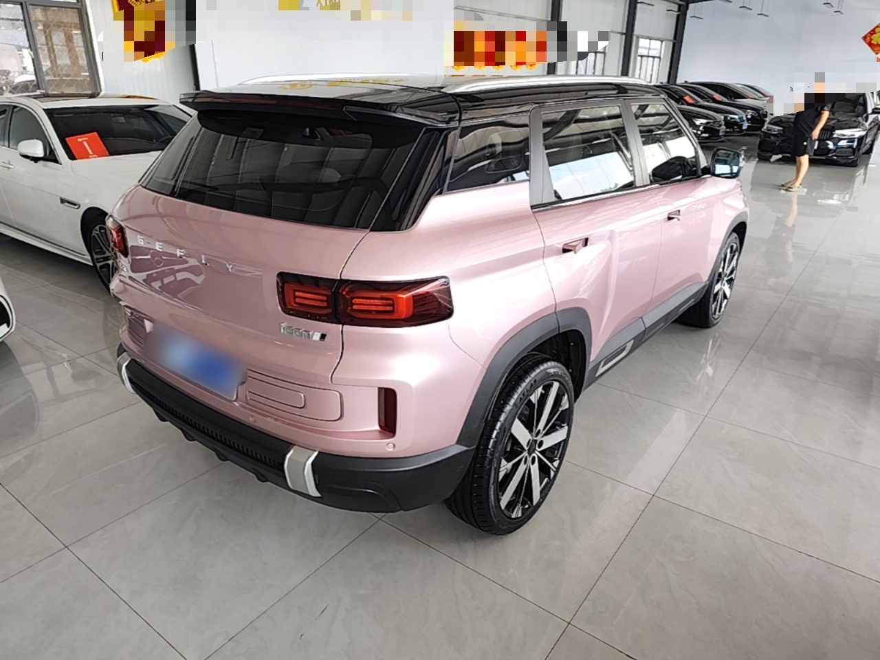 Geely Auto icon 2023 1.5TD Chocolate Smoothie Edition — снимка 6