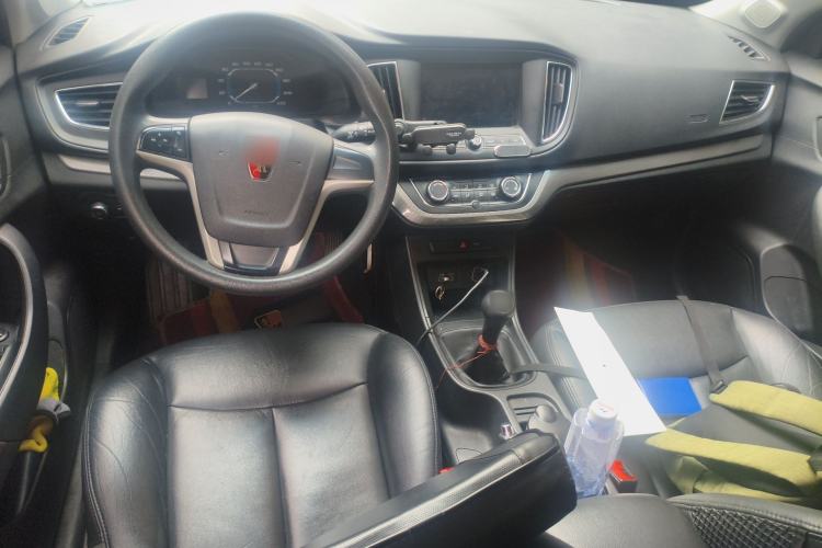 Used Roewe 360 2015 1.5L Manual Luxury Edition Center Console