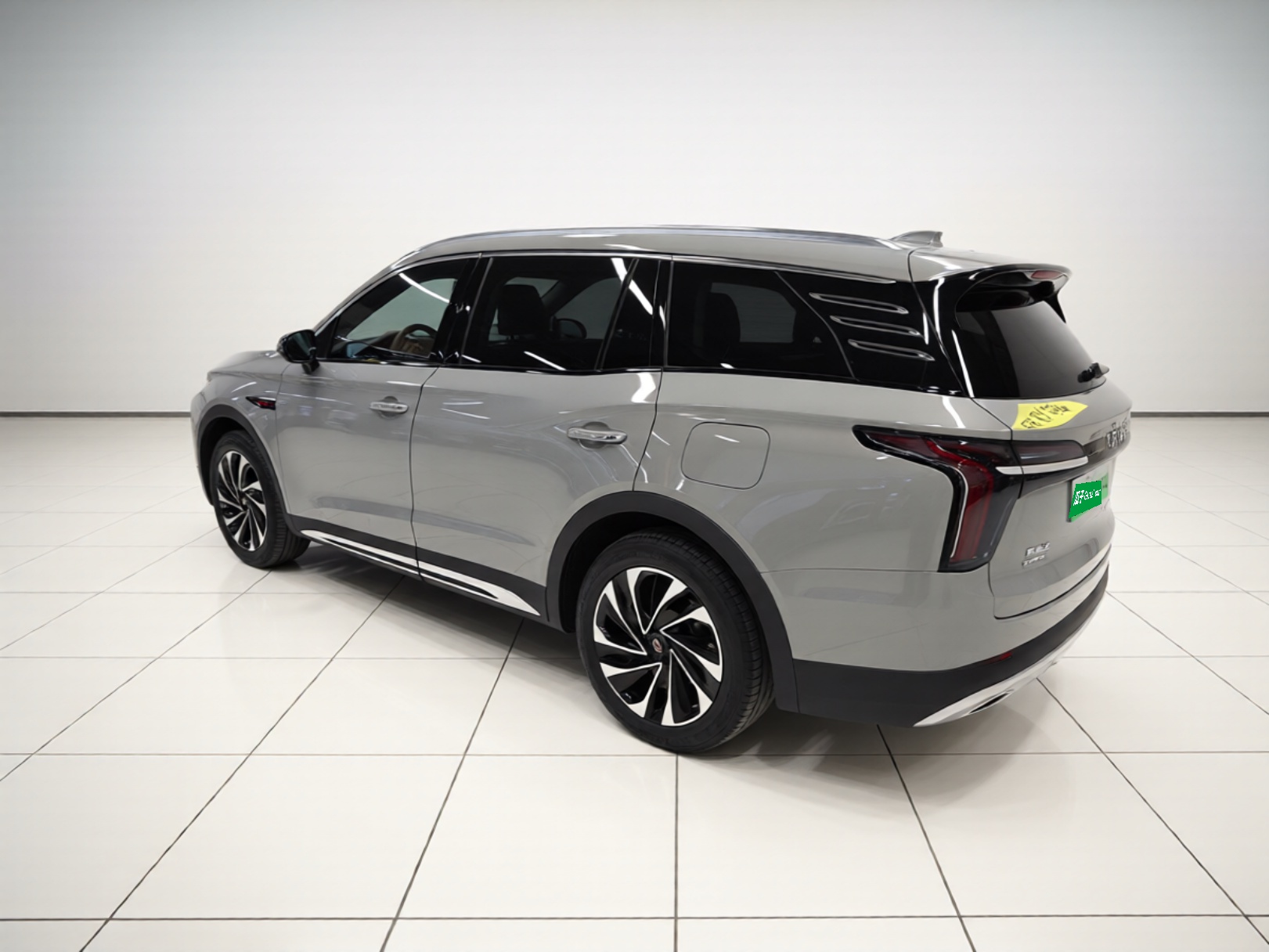 Hongqi HS7 PHEV 2024 2.0T PHEV Four-Wheel-Drive Flagship Edition 6 Seats — снимка 4