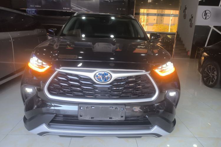 Used Toyota Highlander 2022 Dual-Engine 2.5L Four-Wheel Drive Prestige Version 7 Seats
