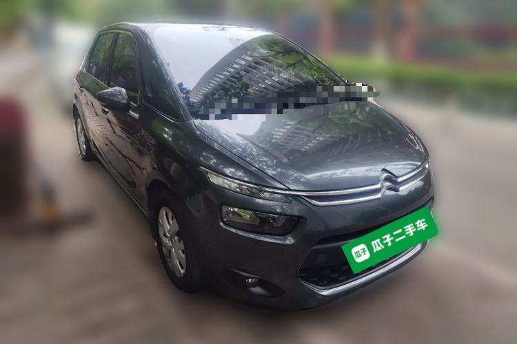 Used Citroen C4 Picasso 2015 1.6T Fashion Model 5 Seats Front Right 45 Deg