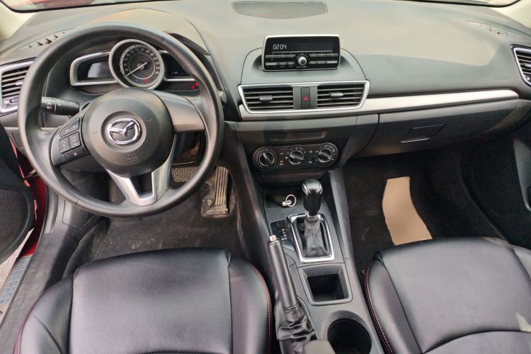 Used Mazda 3 Axela 2014 Sedan 1.5L Automatic Comfort Model
