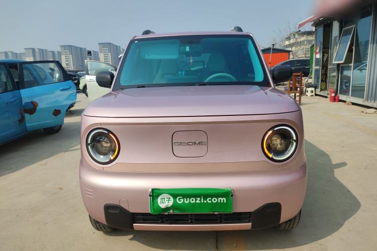 Used Geely Galaxy Panda 2024 Panda Mini 200km Endurance Bear